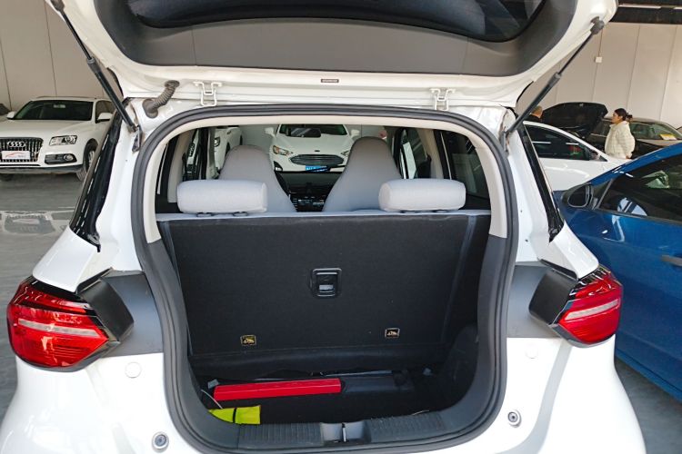 零跑汽车 零跑T03 2022款 玛瑙版机舱底盘23