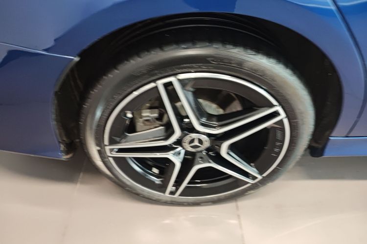 奔驰C级 2020款 改款 C 260 L 运动版车身外观6008