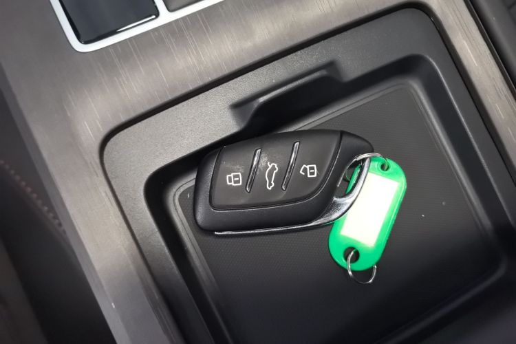 荣威i5 2026款 1.5L CVT豪华版中控内饰11