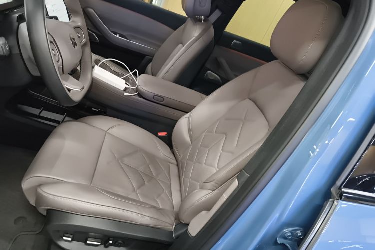 蔚来ES7 2022款 100kWh 首发版中控内饰19