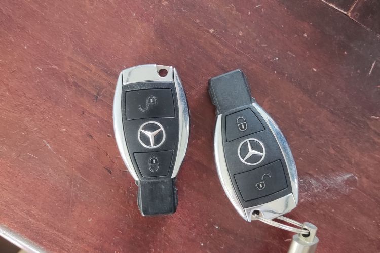 奔驰B级 2015款 B 200 时尚型中控内饰11