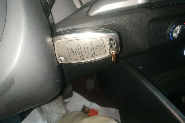 奥迪A3 2018款 30周年年型 Limousine 35 TFSI 进取型中控内饰11