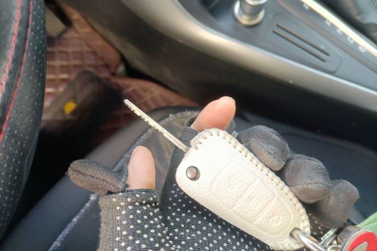 福特 福克斯 2015款 两厢 1.6L 自动舒适型中控内饰11