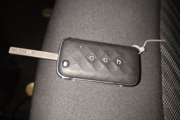 五菱汽车 五菱星驰 2022款 1.5L 手动自由型中控内饰11