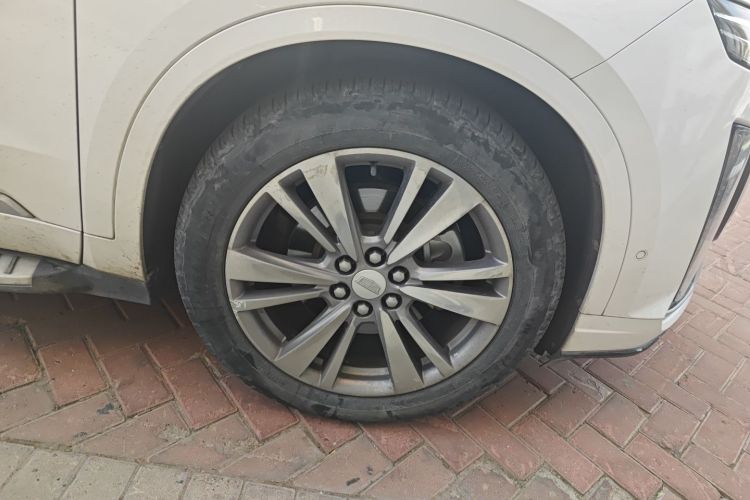 凯迪拉克XT6 2020款 28T 六座豪华型车身外观10