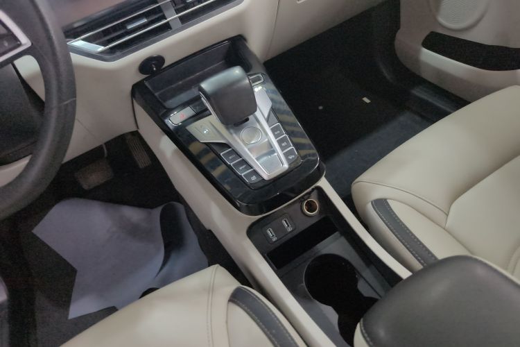 比亚迪 元Pro 2021款 401KM 豪华型中控内饰18