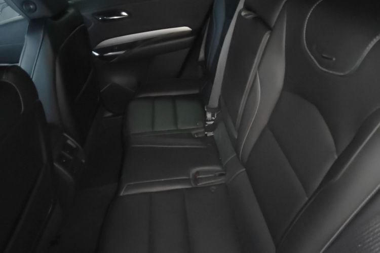 凯迪拉克XT4 2018款 28T 两驱领先型中控内饰21