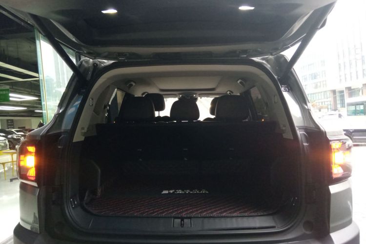 捷途自由者 2025款 2.0TD 自动XWD征服局部细节23