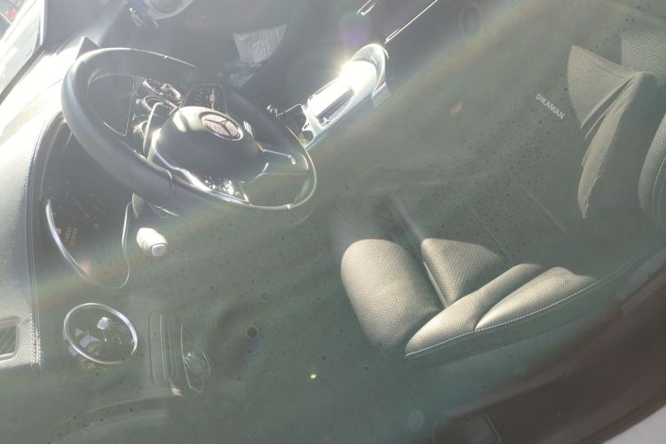 奔驰GLC轿跑 2020款 GLC 260 4MATIC 轿跑SUV中控内饰19