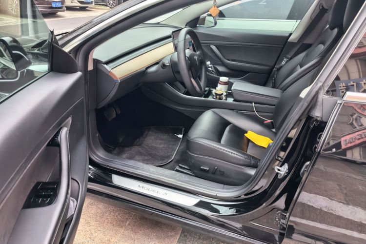特斯拉 Model 3 2020款 标准续航后驱升级版中控内饰20