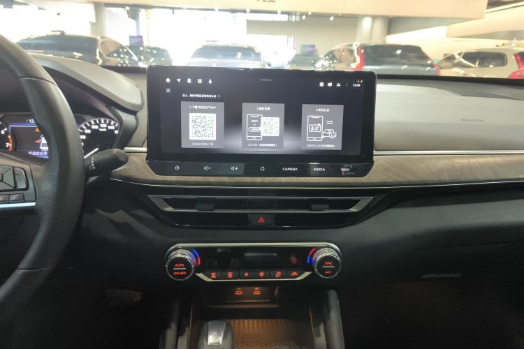 日产 天籁 2022款 2.0L XL-TLS 悦享版中控内饰16