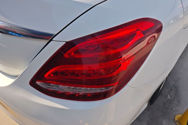 奔驰C级 2016款 C 180 L 运动型车身外观6001