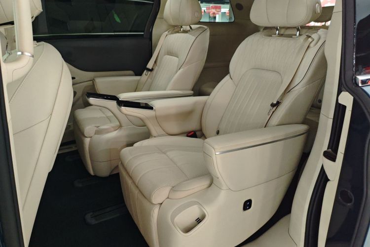 岚图汽车 岚图梦想家 2025款 EV 四驱旗舰鲲鹏版中控内饰21