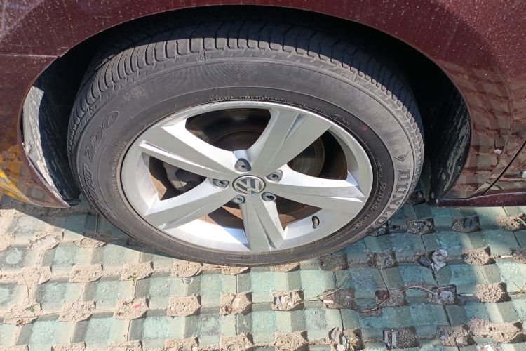 大众 帕萨特 2014款 1.8TSI DSG御尊版车身外观6007