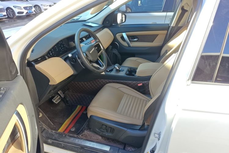 路虎 发现运动版 2024款 性能科技版中控内饰19