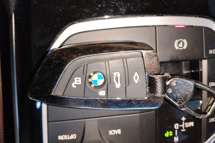 宝马3系 2021款 改款 320Li M运动套装中控内饰11