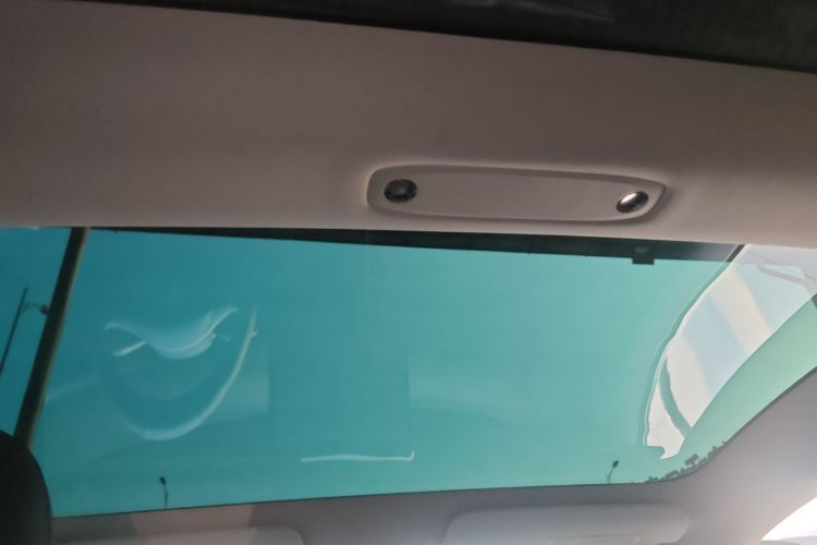 特斯拉 Model 3 2020款 改款 长续航后轮驱动版中控内饰22