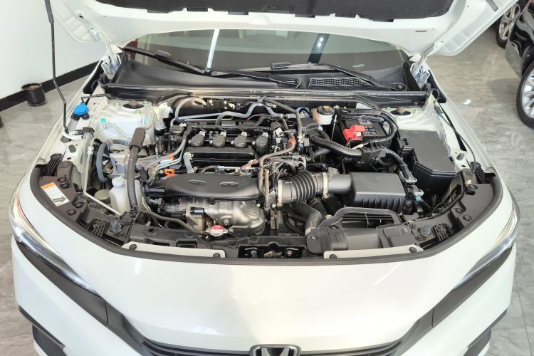 本田 思域 2022款 240TURBO CVT劲动版机舱底盘24