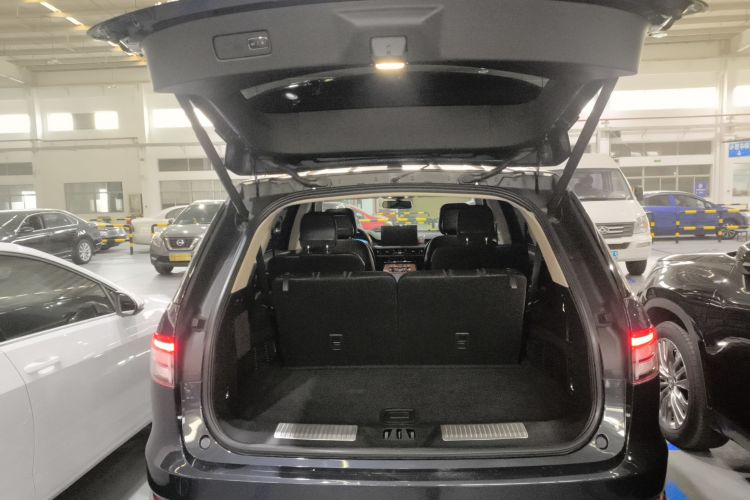 林肯 飞行家 2021款 3.0T V6 四驱尊享版机舱底盘23