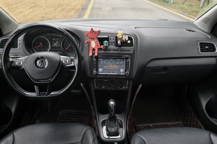 大众 Polo 2016款 1.6L 自动舒适型中控内饰12