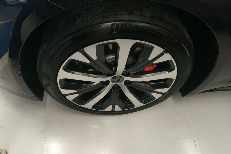 蔚来ET7 2022款 100kWh 首发版车身外观6007