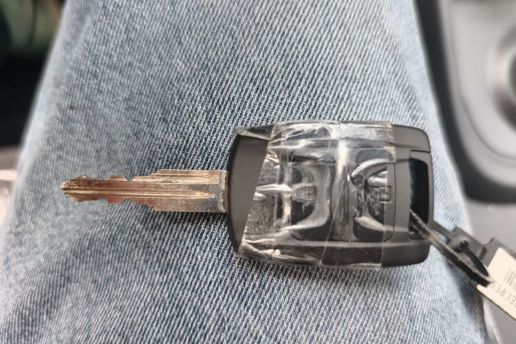 五菱汽车 五菱宏光新能源 2025款 增程式混动 50KM 标准型中控内饰7001