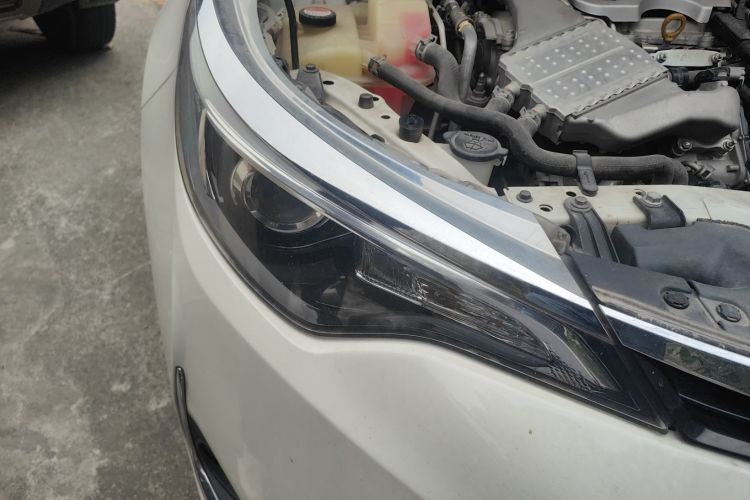 丰田 雷凌 2017款 改款 185T CVT新锐版 国V车身外观8