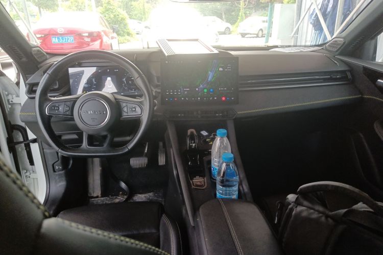 领克03 2023款 2.0TD DCT劲Pro中控内饰7002