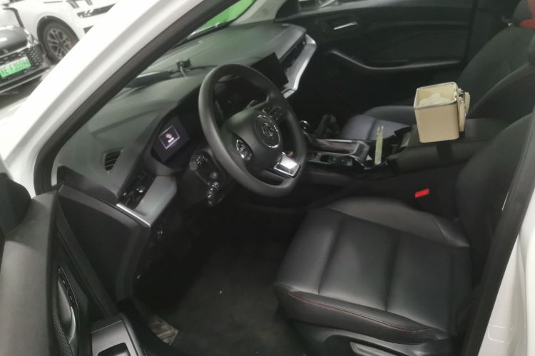 名爵 MG5 2023款 180DVVT CVT豪华版中控内饰19