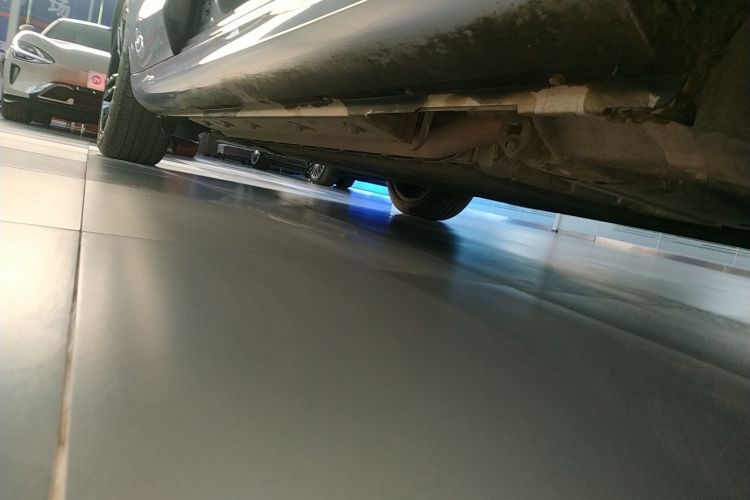 鸿蒙智行 问界M5 2024款 增程 Max RS 四驱高阶智驾版局部细节9001