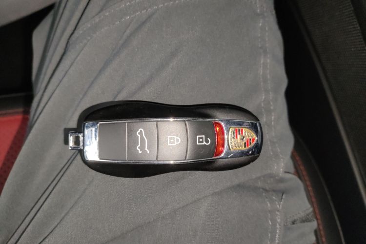 保时捷 2018款 Macan 2.0T中控内饰11