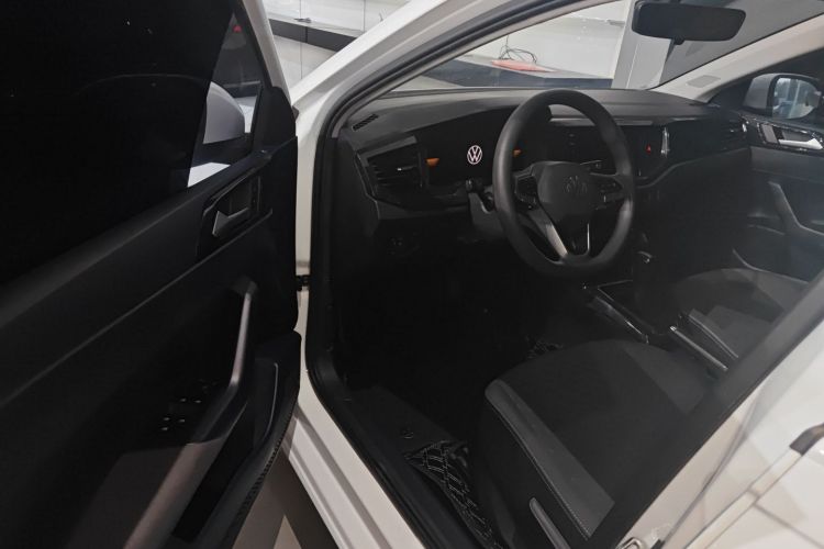 大众 朗逸 2023款 新锐 1.5L 自动新逸版中控内饰20