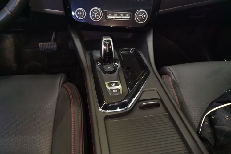 领克02 2019款 高能版 2.0T 自动两驱劲Pro版 国VI中控内饰18