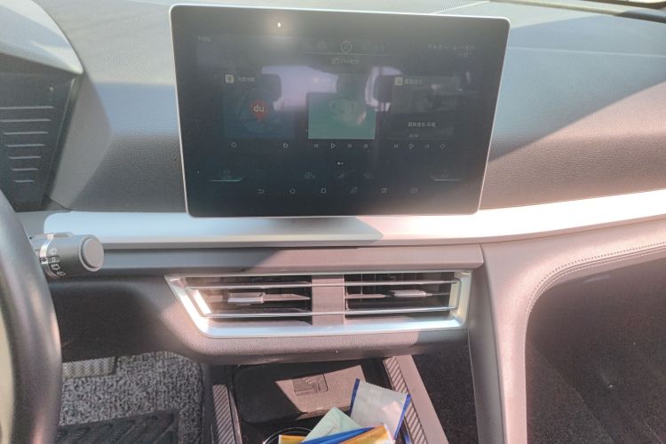 比亚迪 宋Pro 2019款 1.5T 自动豪华型中控内饰16