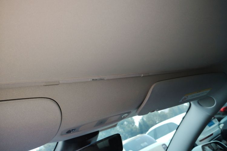 特斯拉 Model 3 2020款 改款 标准续航后驱升级版局部细节22