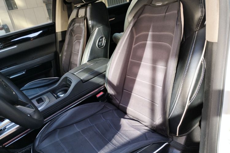 众泰T700 2017款 1.8T 双离合尊贵型局部细节19