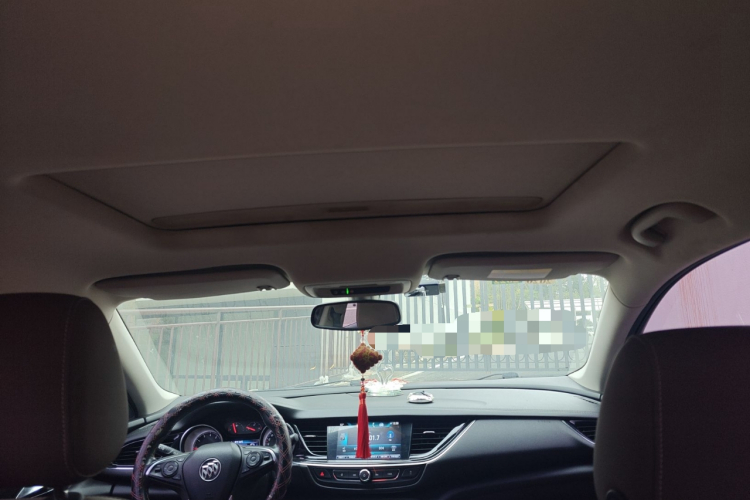 别克 君威 2017款 20T 豪华型中控内饰22