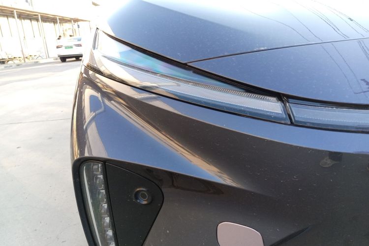 飞凡汽车 飞凡R7 2022款 长续高阶版车身外观8