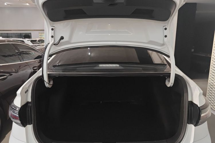 大众 朗逸 2023款 新锐 1.5L 自动新逸版机舱底盘23