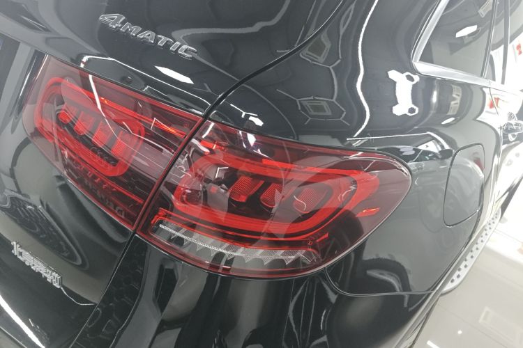 奔驰GLC 2022款 GLC 300 L 4MATIC 动感型臻藏版车身外观6006