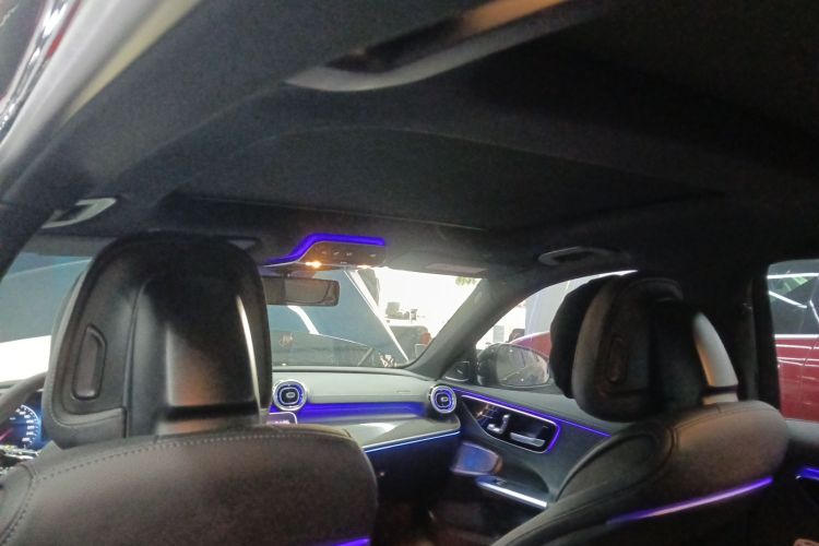 奔驰C级 2023款 改款二 C 260 L 皓夜运动版中控内饰22
