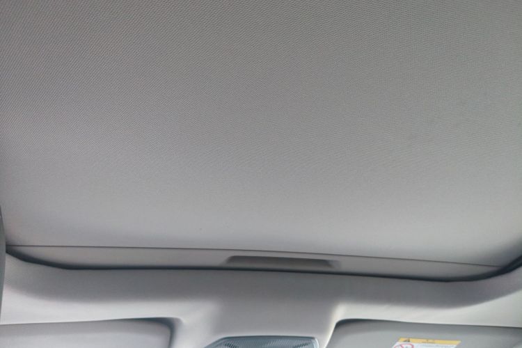 雪铁龙 凡尔赛C5 X 2021款 1.6T 享不凡中控内饰22