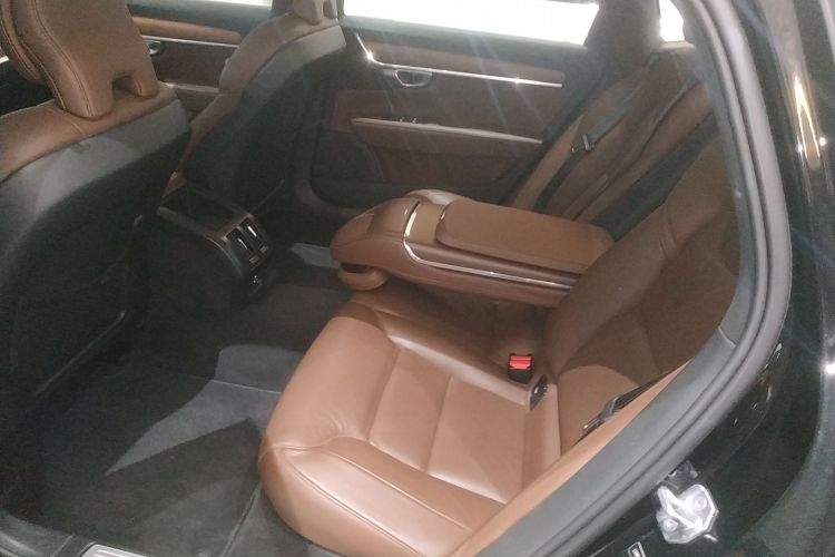 沃尔沃S90 2020款 T5 智逸豪华版中控内饰21