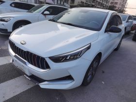 起亚K3 2019款 1.5L CVT智享互联版