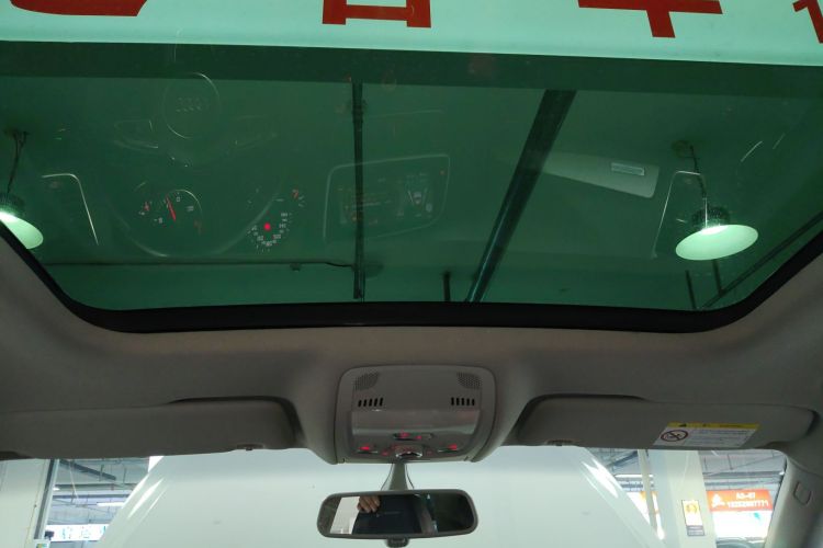 奥迪Q5 2017款 Plus 40 TFSI 进取型中控内饰22