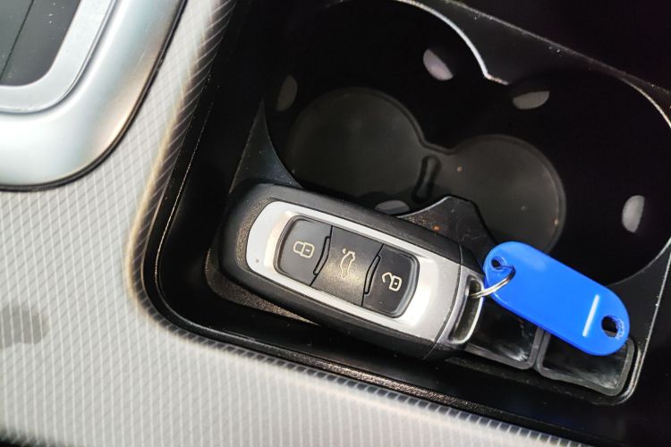 吉利汽车 帝豪GL 2018款 1.4T DCT精英智联型中控内饰7001