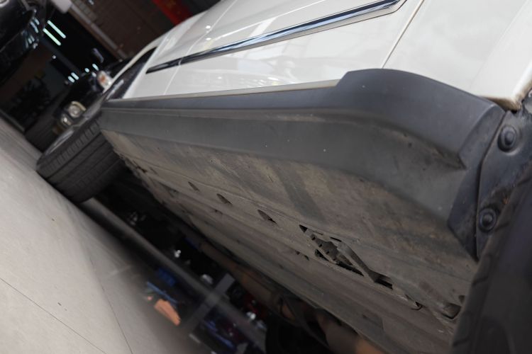 奔驰GLK级 2015款 GLK 260 4MATIC 时尚型 极致版局部细节9001