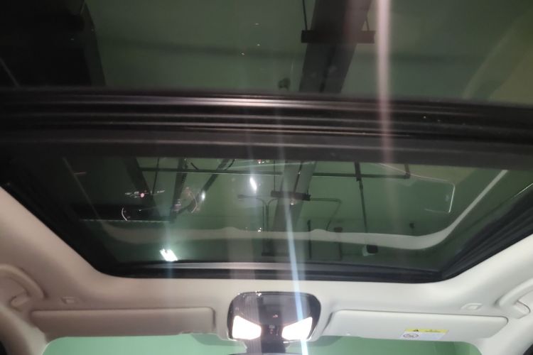 宝马3系 2020款 325Li M运动曜夜套装中控内饰22