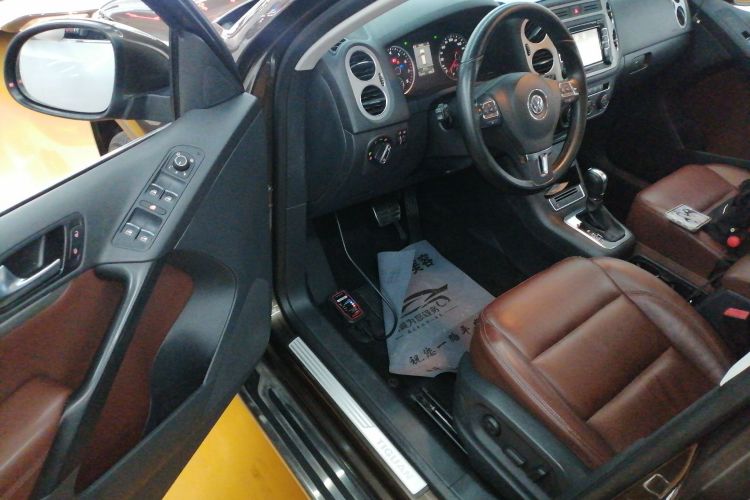 大众 途观 2013款 1.8TSI 自动四驱豪华型中控内饰7003