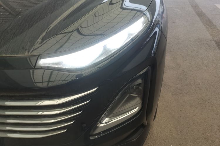 奔腾T90 2023款 1.5T DCT 自动豪华型局部细节36